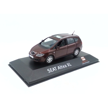 Seat Altea XL brown - skala 1:43 - Fischer